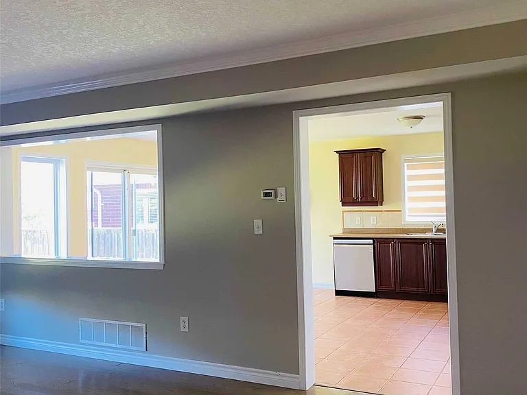 3090 Stone Ridge Blvd — Photo 6