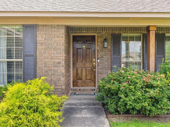 2315 Remington Rd, Conway, AR 72032