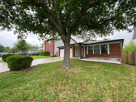 2nd image of 4514 Stradford Pl