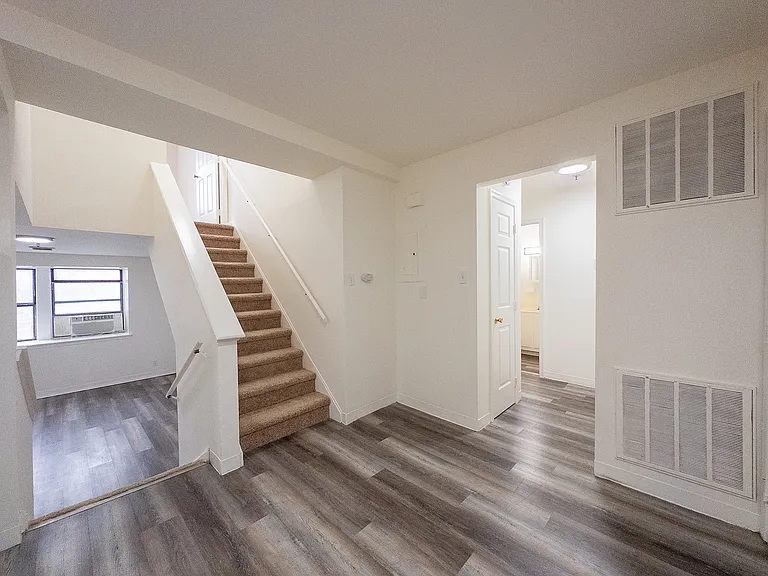 Bakery Apartments — Photo 6