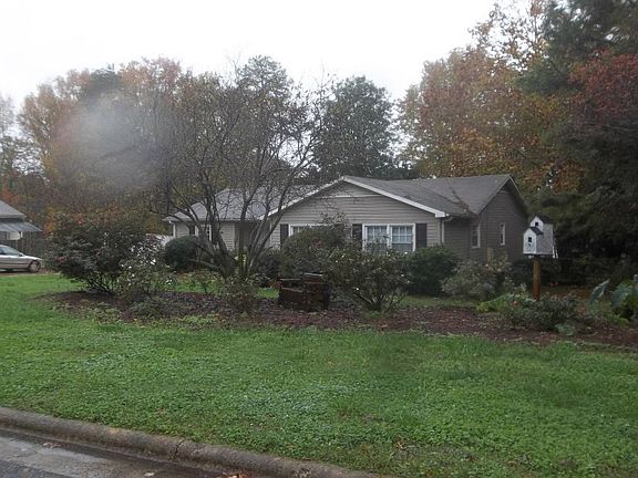 2nd image of 1619 Windyrush Ln