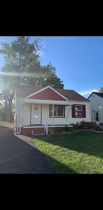 1st image of 13518 Poplar St