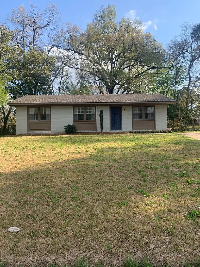 Bennett Dr 3614 (PI) - 3614 — Photo 1