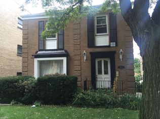 6817 N Ridge Blvd #GDN, Chicago, IL 60645