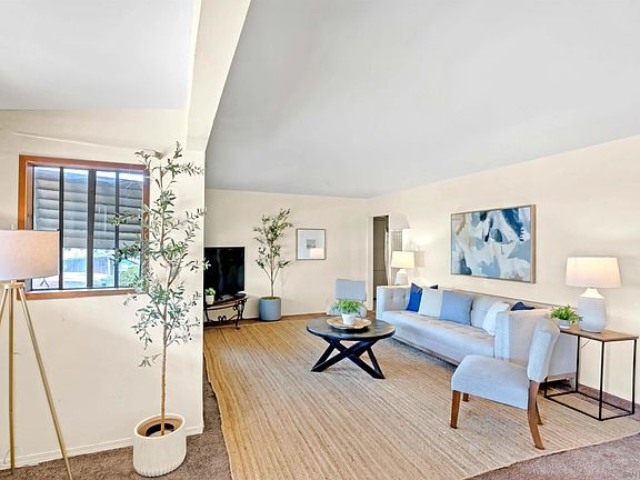 5th image of 6559 Zena Dr