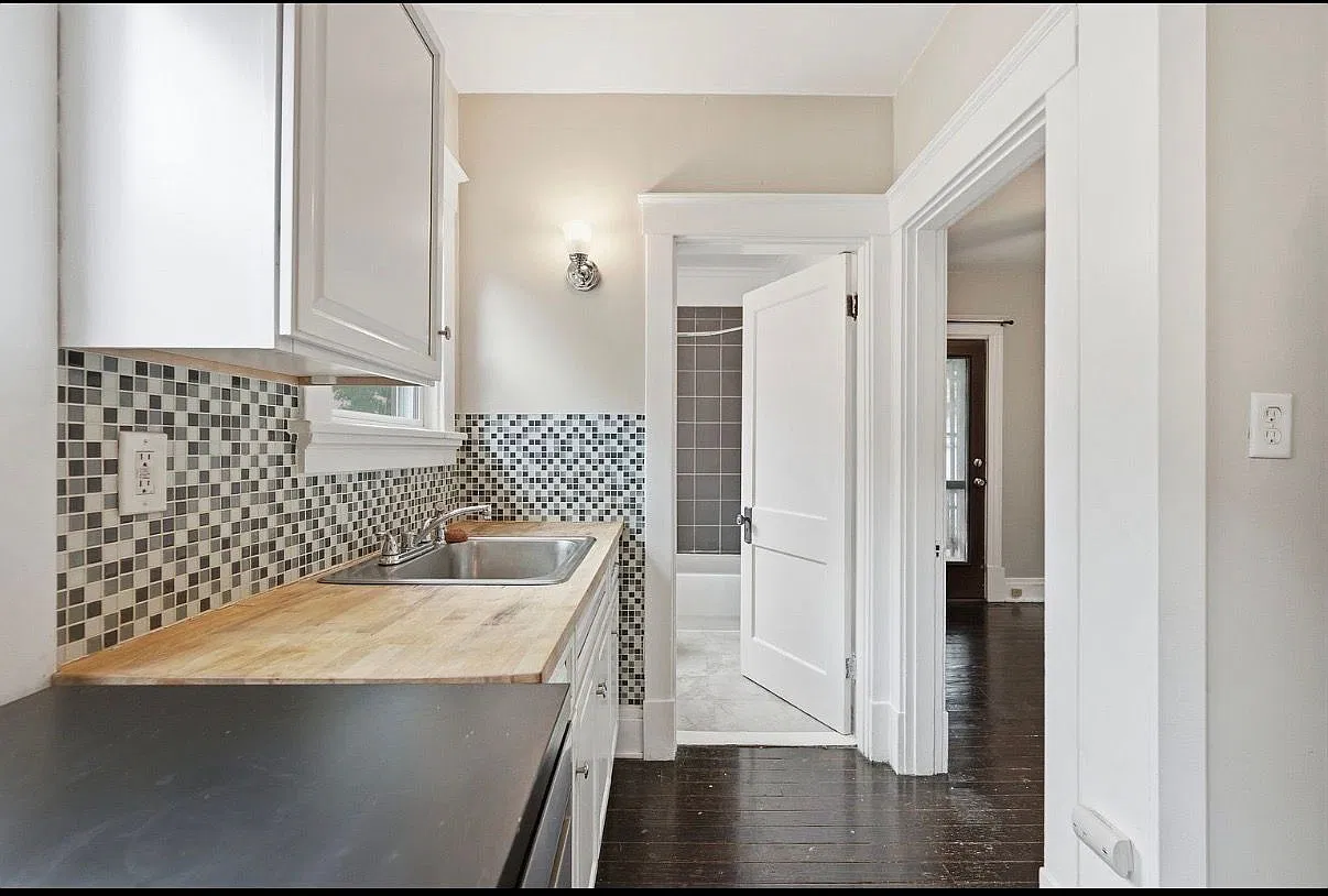 1 bed, 1.0 bath, $1,250 — Photo 3