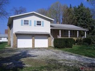 3504 Medina Line Rd, Wadsworth, OH 44281