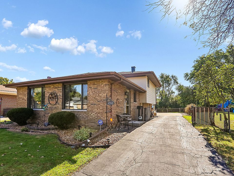 1st image of 4245 W Termunde Dr