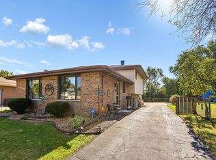 4245 W Termunde Dr, Alsip, IL 60803