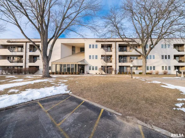 2601 W Willowlake Dr APT 20, Peoria, IL 61614