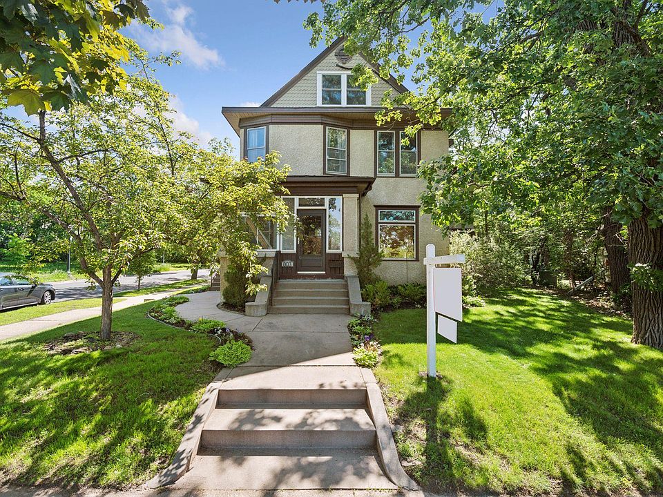 1st image of 801/803 Huron Blvd SE
