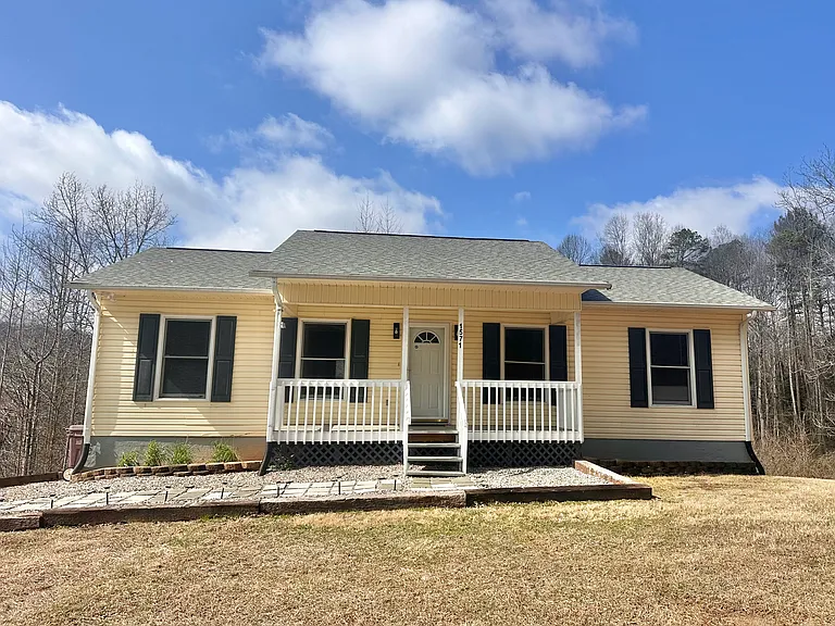 1571 Dehart Community Center Rd — Photo 1