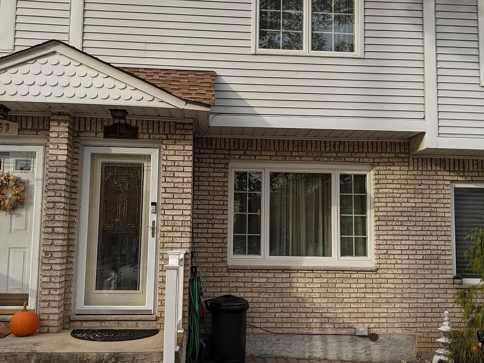 1st image of 751 Barlow Ave