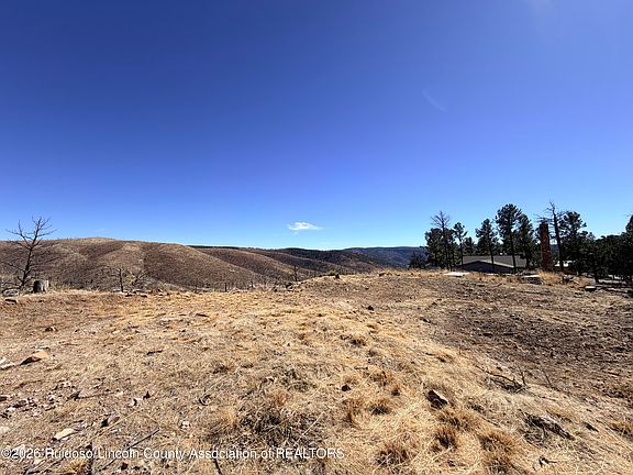 4th image of 312 McBride Dr