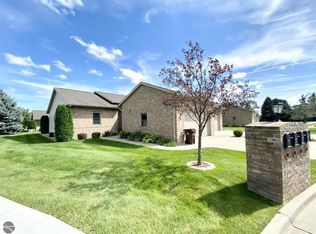 2743 Sable Ct, Mount Pleasant, MI 48858
