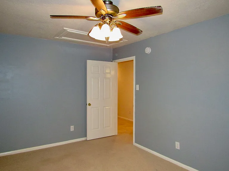 11126 Cactus Point Ct — Photo 17