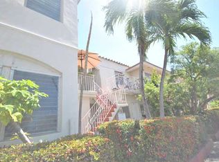 1035 7th St APT 7, Miami Beach, FL 33139