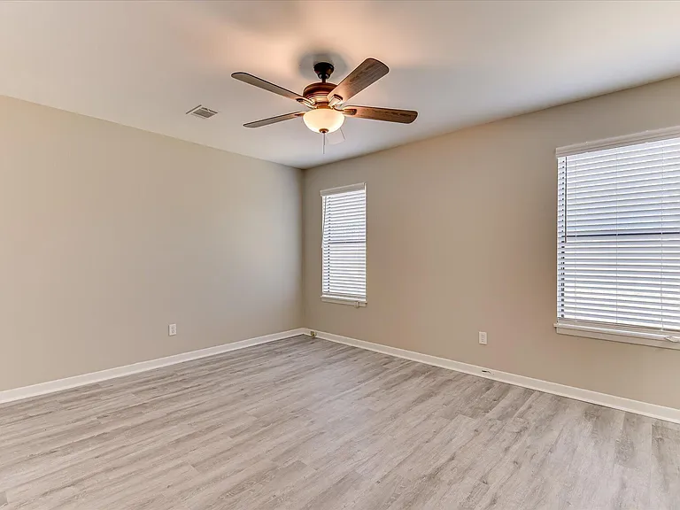 3006 Angela St #A — Photo 23