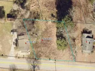 149 Grove St, Toccoa, GA 30577