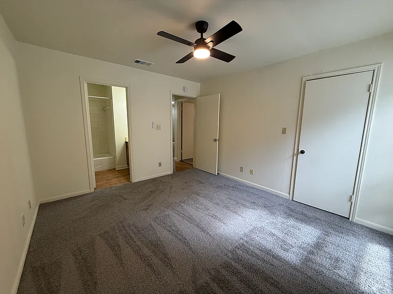 2506 Howellwood Way #A — Photo 12