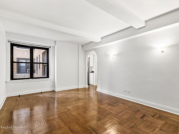 3rd image of 235 W End Ave APT 4G