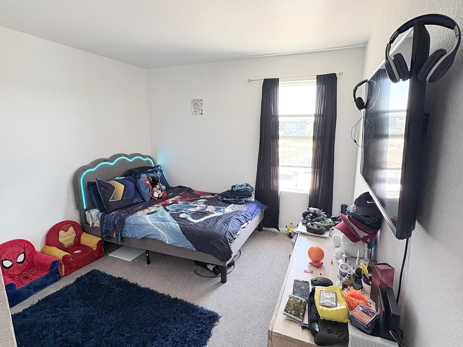 3 bed, 2.5 bath, 1856 sqft, $2,927 — Photo 4