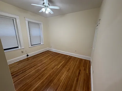 1318 Commonwealth Ave Photo 1