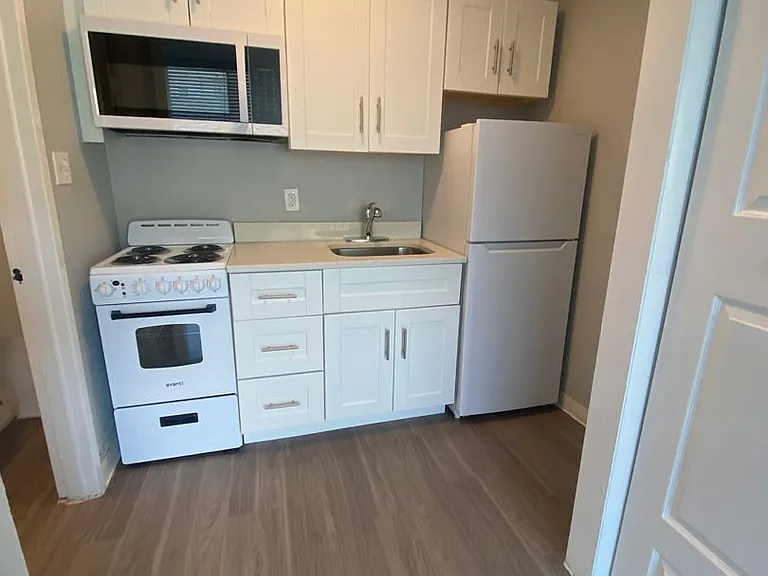 The Flats at Bon Air — Photo 27