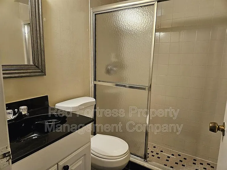 4114 Skyline Blvd #B — Photo 10