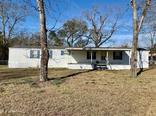 783 Rock Ranch Rd, Carriere, MS 39426
