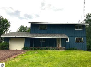 3175 Pratt Lake Ln, Gwinn, MI 49841