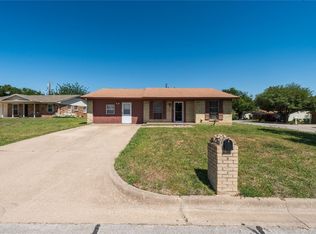 2916 Brighton Cir, Denton, TX 76210