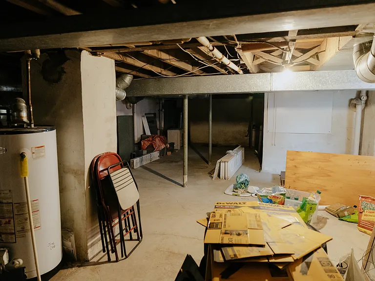 110 Field St — Photo 30