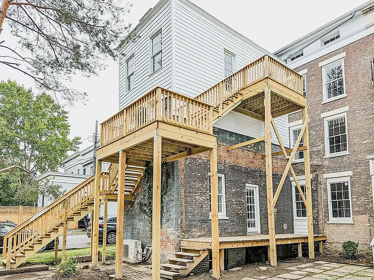 30 Union St #2 — Photo 2