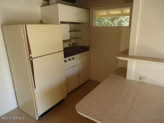 2nd image of 1521 N Camilla Blvd
