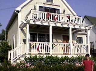 28 Rocky Neck Ave, Gloucester, MA 01930