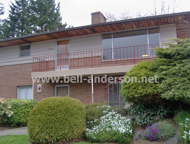 Front of house/duplex