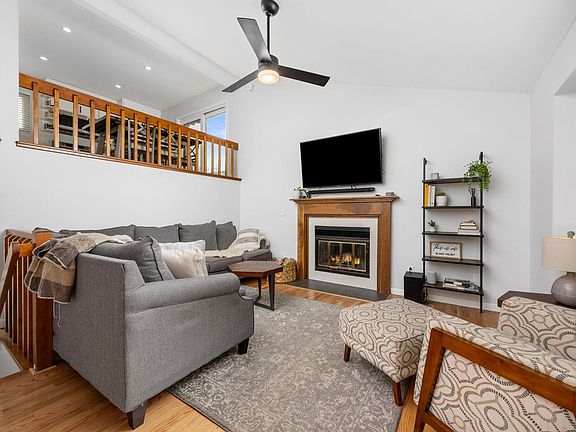 3rd image of 1816 Rice St