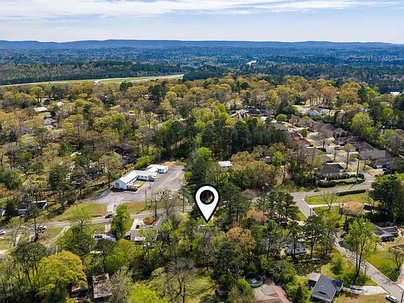 4th image of 2204 Rocky Ridge Rd