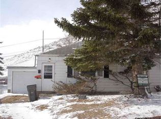 1118 S Jeffers Dr, Rawlins, WY 82301