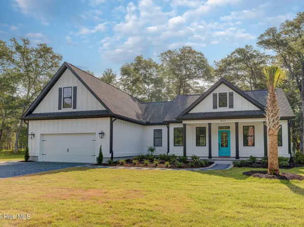2824 White Dove Circle SW, Supply, NC 28462