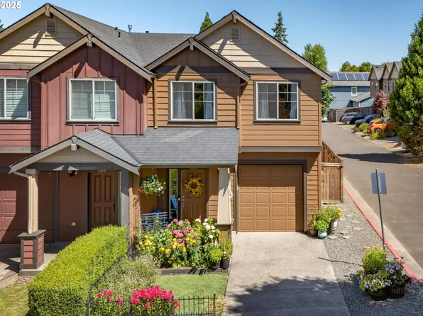 105 Lawton Rd, Oregon City, OR 97045
