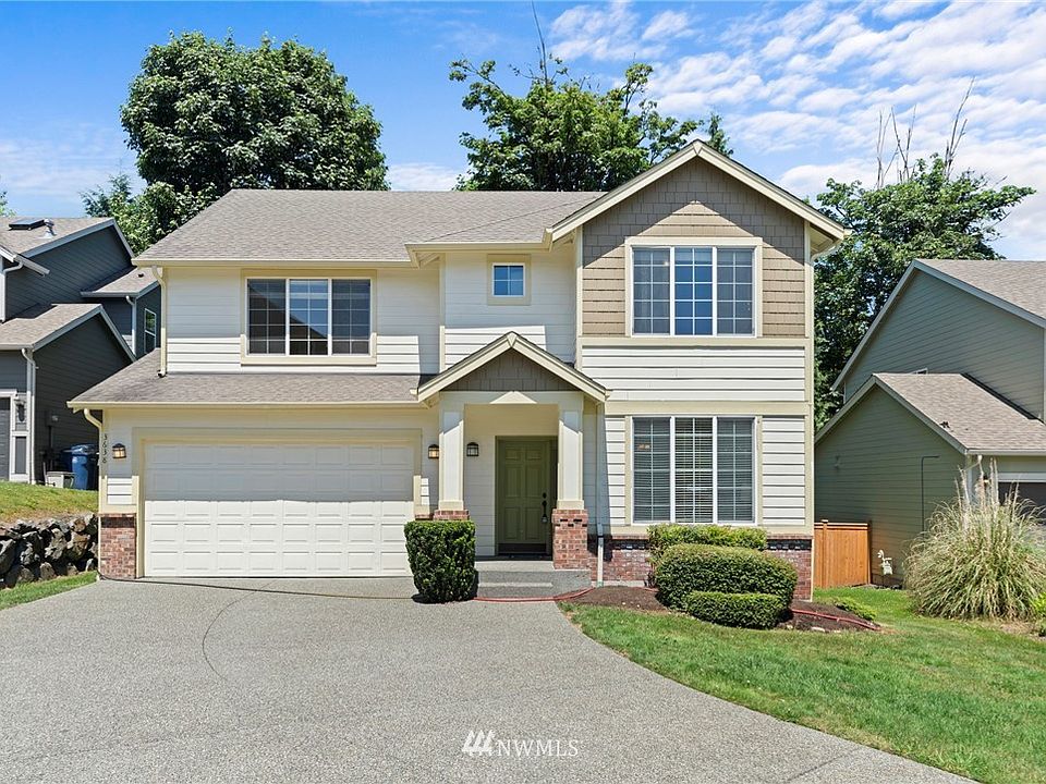 1st image of 3638 115th Ct NE