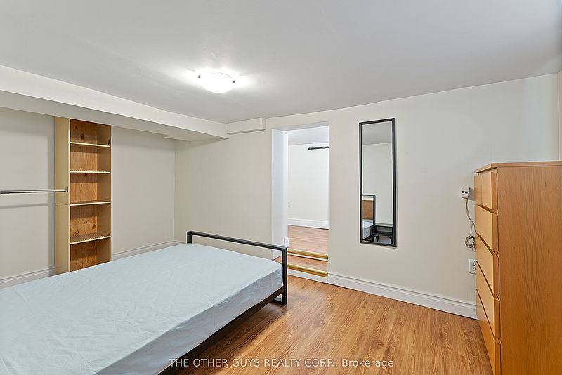 Toronto House for rent - 2 Bedrooms — photo 10