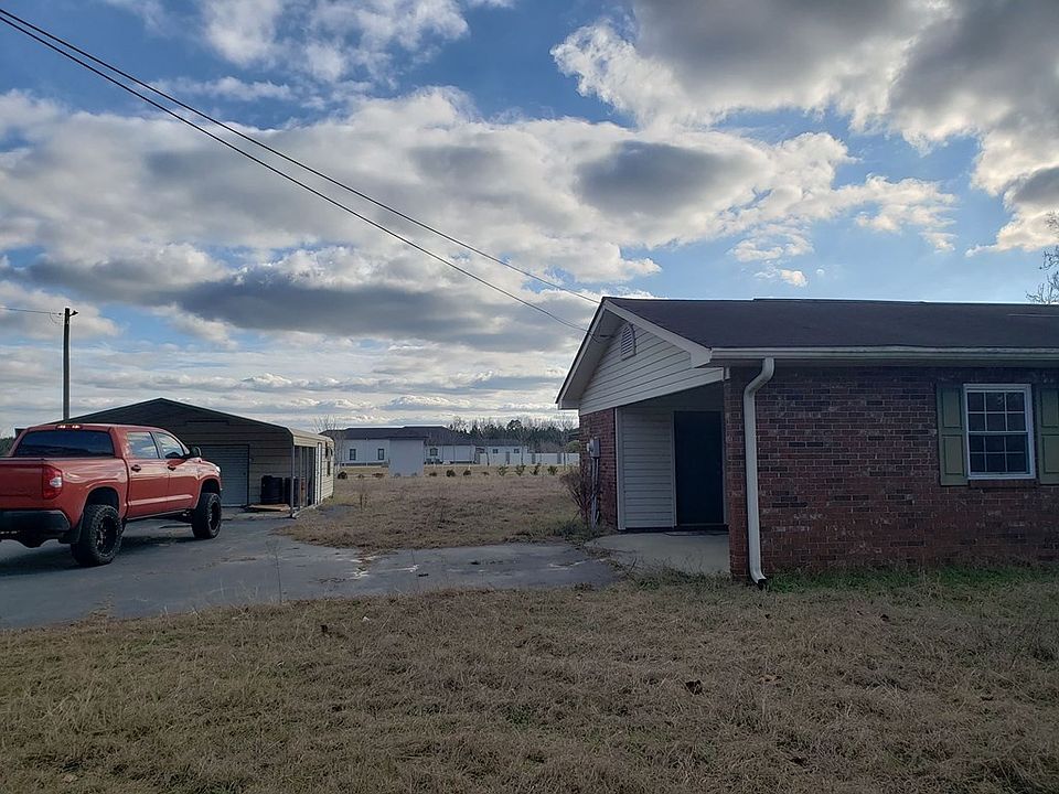 2nd image of 109 Wanda Rd