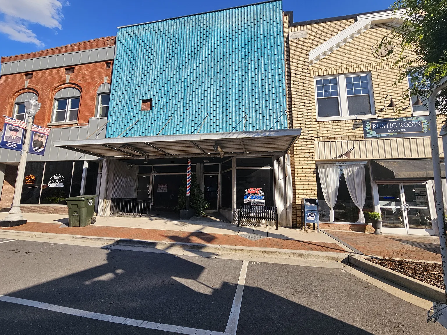 104 East Main Street — Photo 3