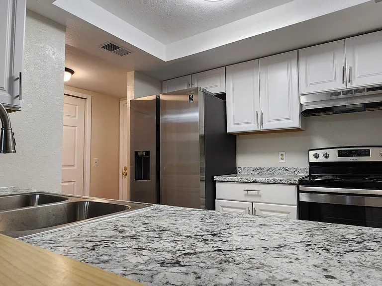 14140 E Temple Dr — Photo 10