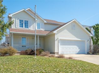 3509 Brook Ridge Ct, Des Moines, IA 50317