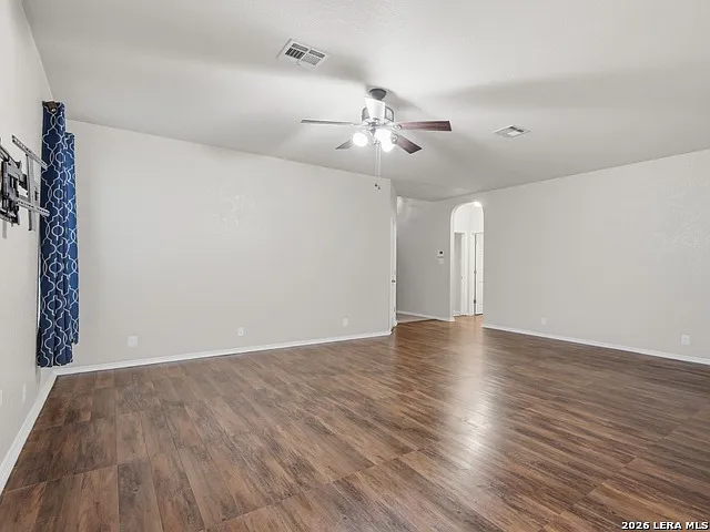 810 Campion Red — Photo 5
