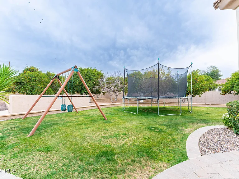 3552 E Jaeger Cir — Photo 29
